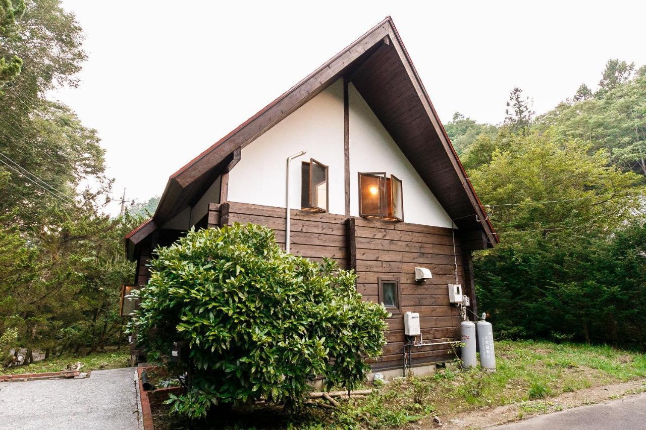 ログハウスせせらぎ Curu Kültér fotó