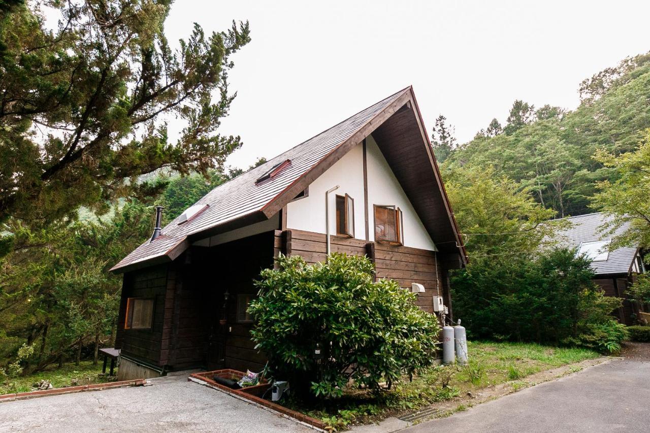 ログハウスせせらぎ Curu Kültér fotó